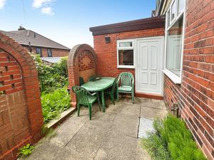Patio- click for photo gallery